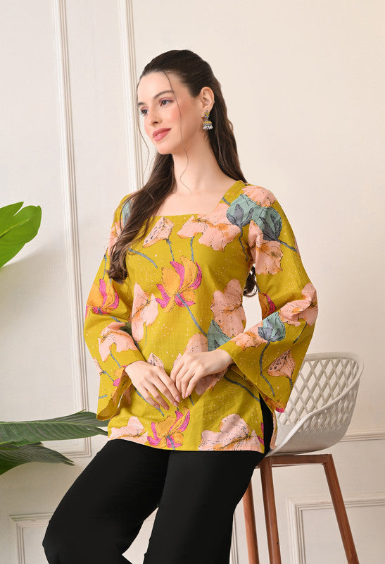 SANGAKURTI Mustard Tops