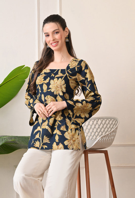 SANGAKURTI Blue Tops