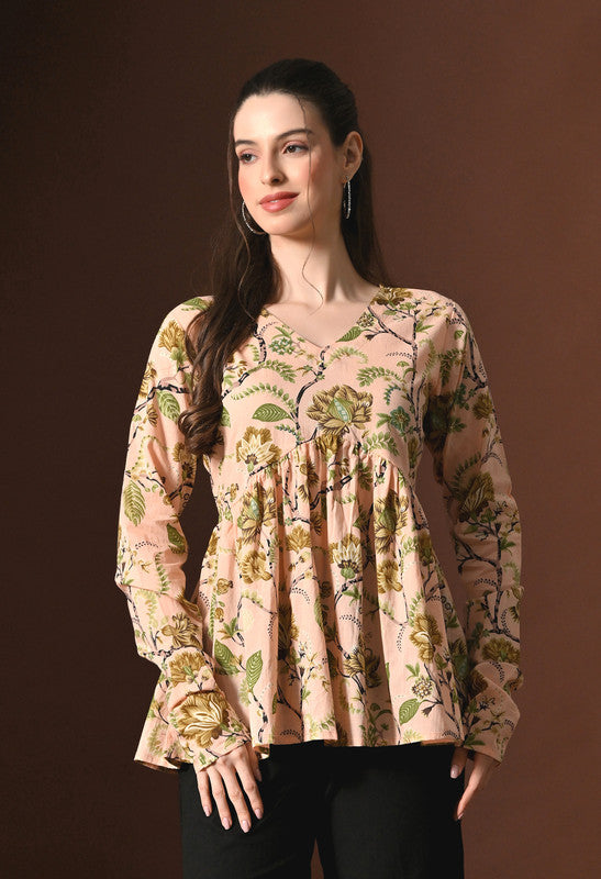 SANGAKURTI Peach Tops