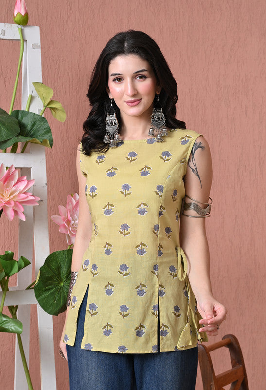 SANGAKURTI PISTA GREEN Kurtis