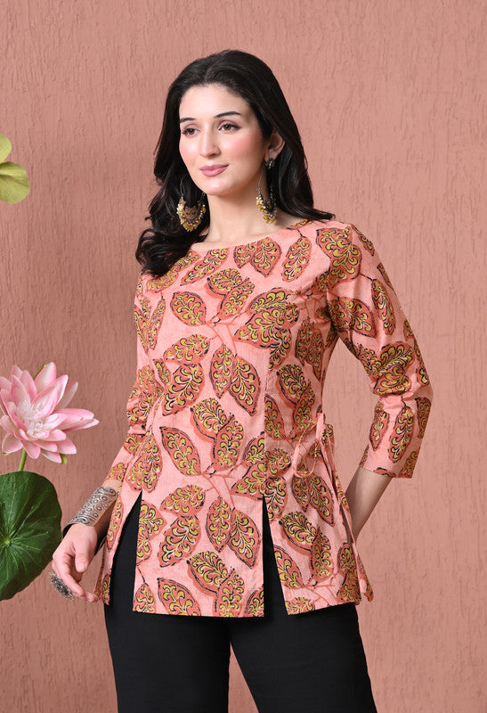 SANGAKURTI PEACH Kurtis