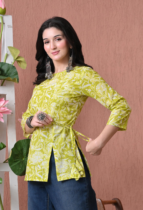 SANGAKURTI PISTA Kurtis