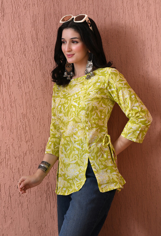 SANGAKURTI PISTA Kurtis