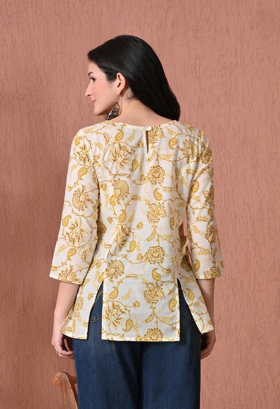 SANGAKURTI OFF WHITE Kurtis