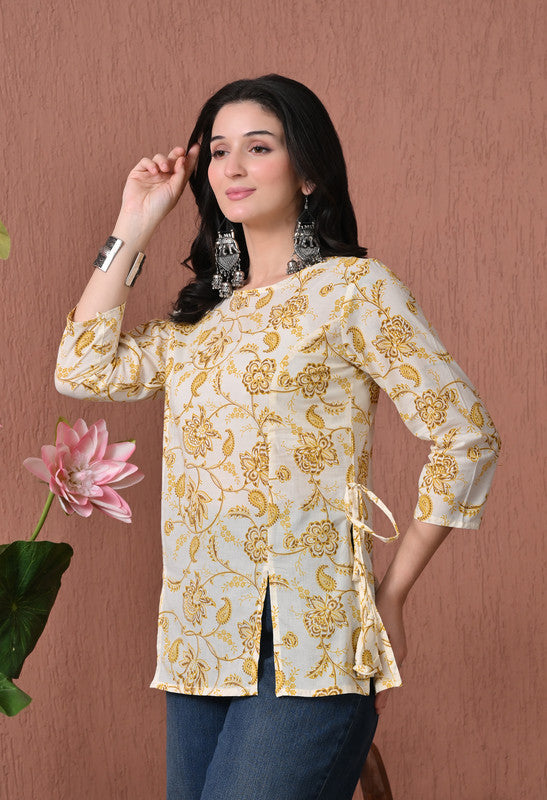 SANGAKURTI OFF WHITE Kurtis