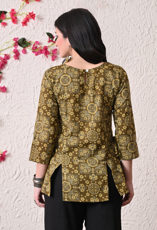 SANGAKURTI GREEN Kurtis