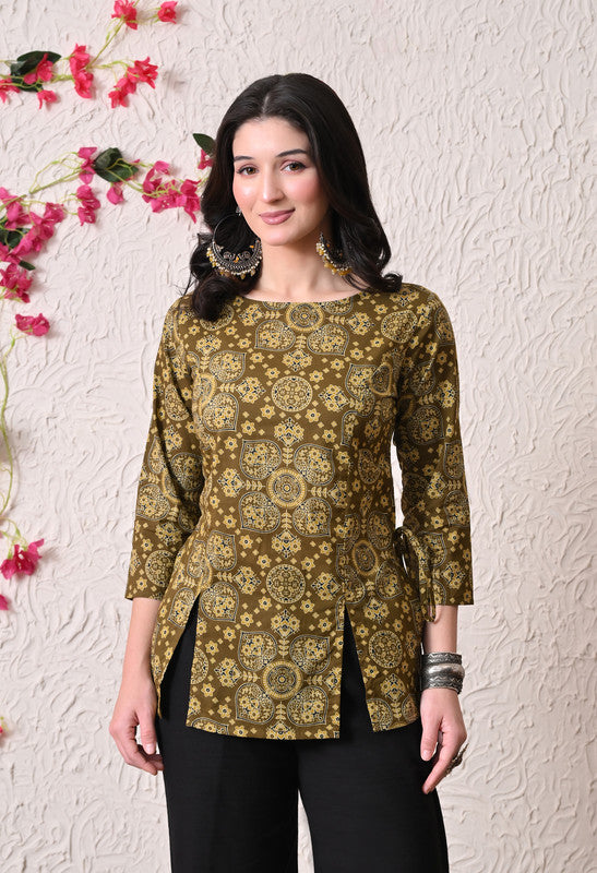 SANGAKURTI GREEN Kurtis